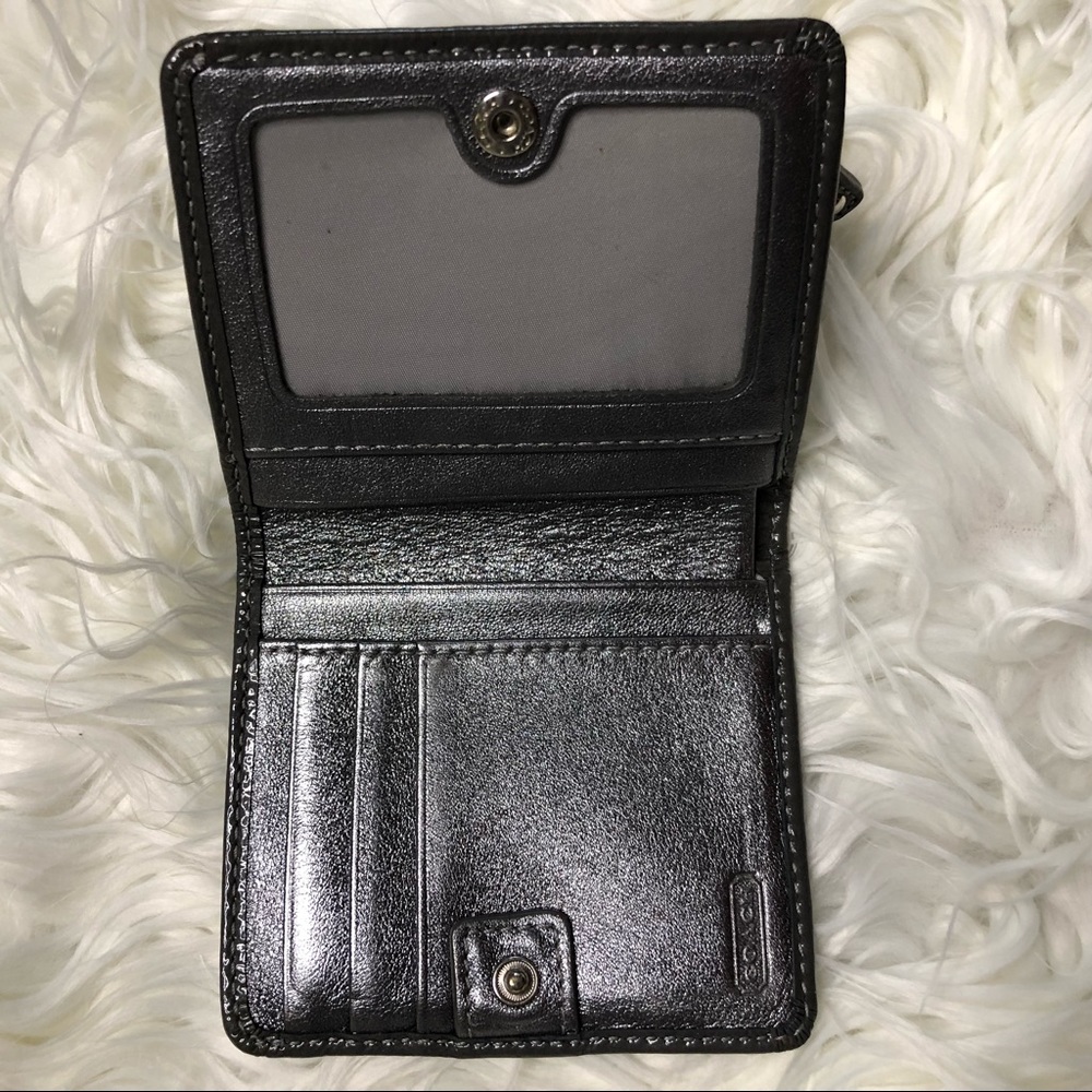 Coach Wallet - Picture 3 of 4